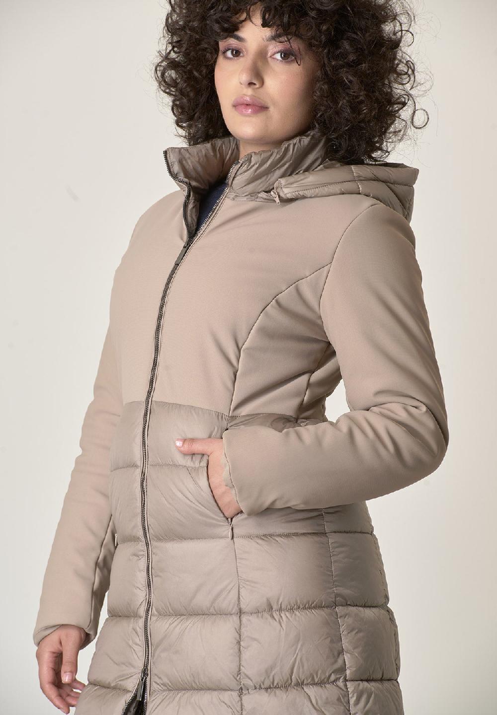 Angelico Piumino beige bi-tessuto trapuntato lunghezza media Prezzo Ridotto
