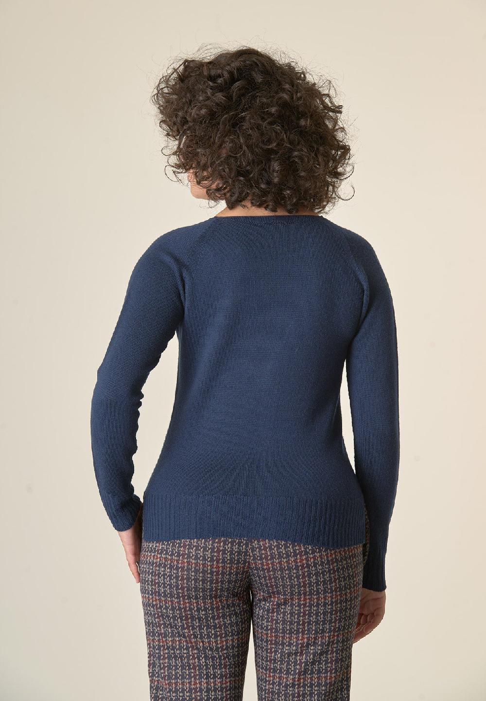 Angelico Cardigan blu lana merinos manica raglan Sottocosto